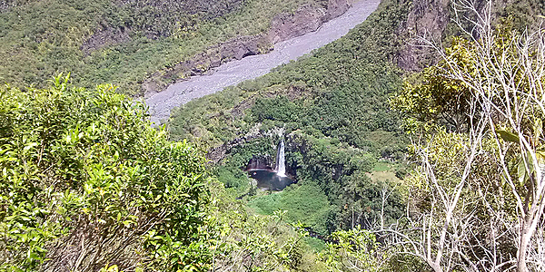 Vista de la cascada de Grand-Bassin