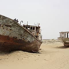 De Noukous à la mer d'Aral