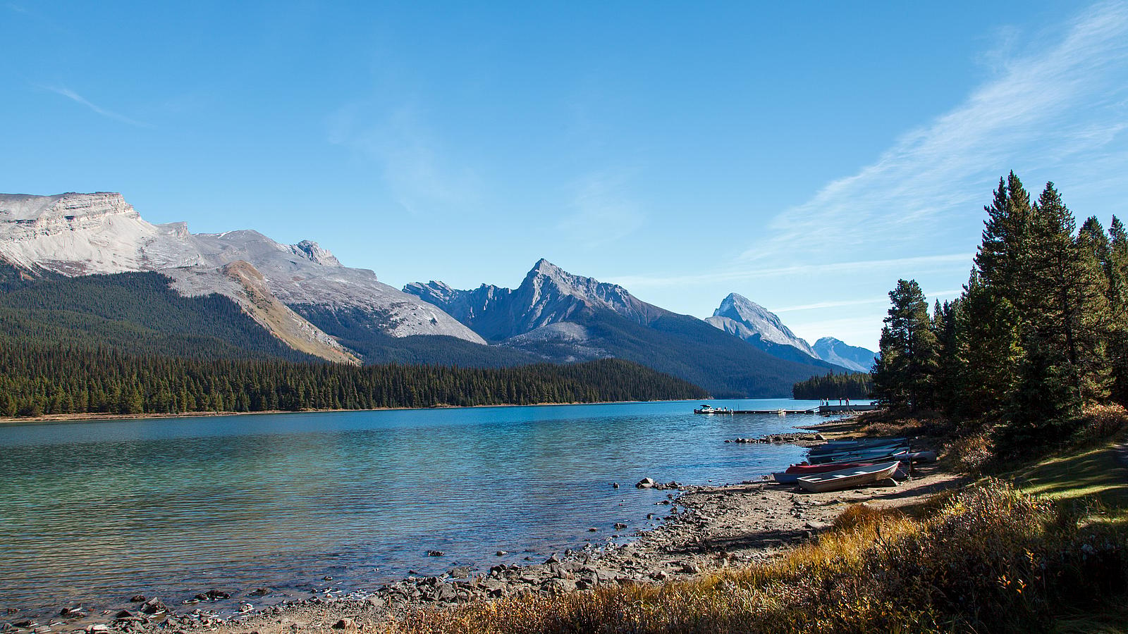 Visit Maligne Lake In A Tailor Made Tour Evaneos