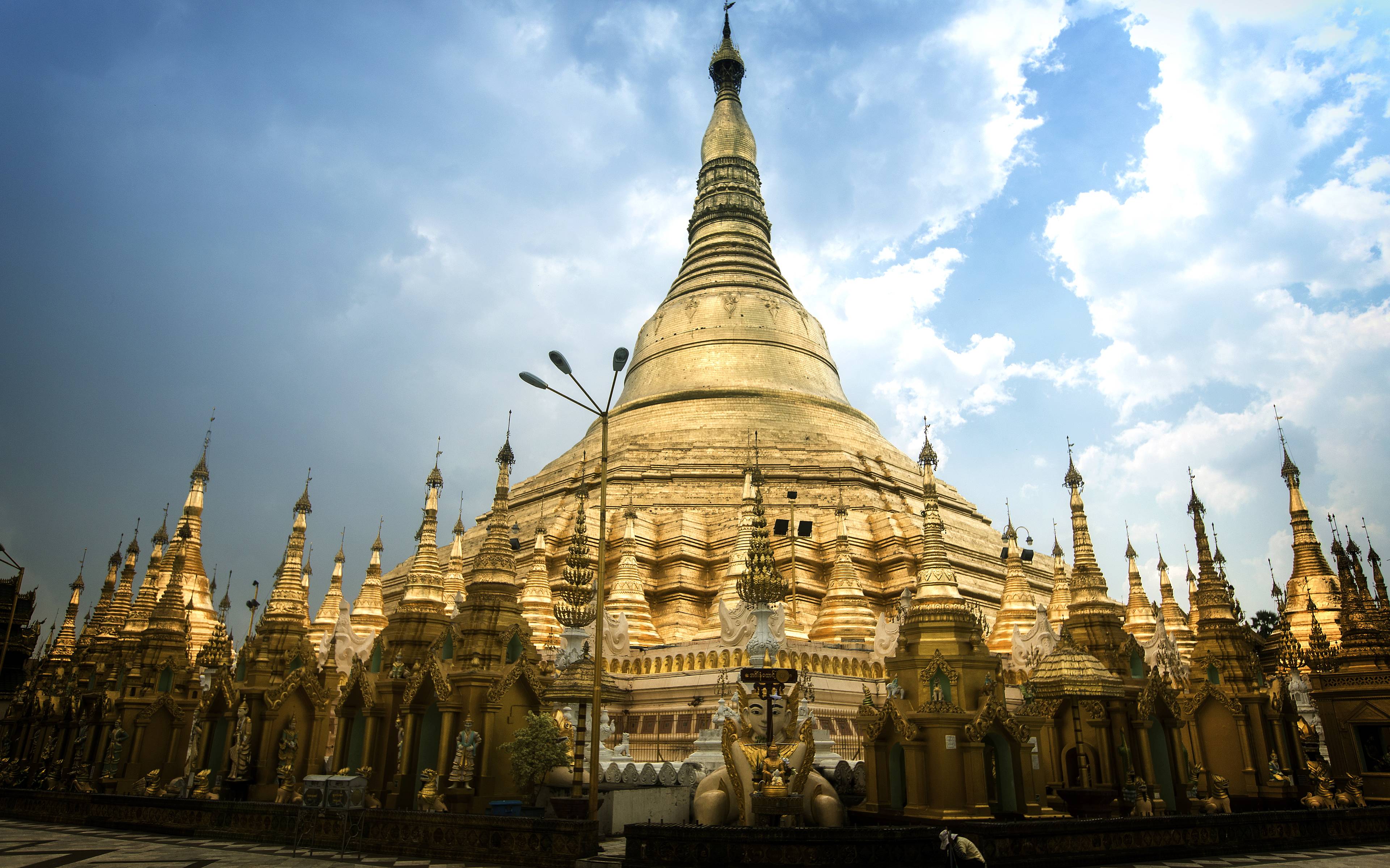 Mingalarpar: benvenuti in Myanmar!