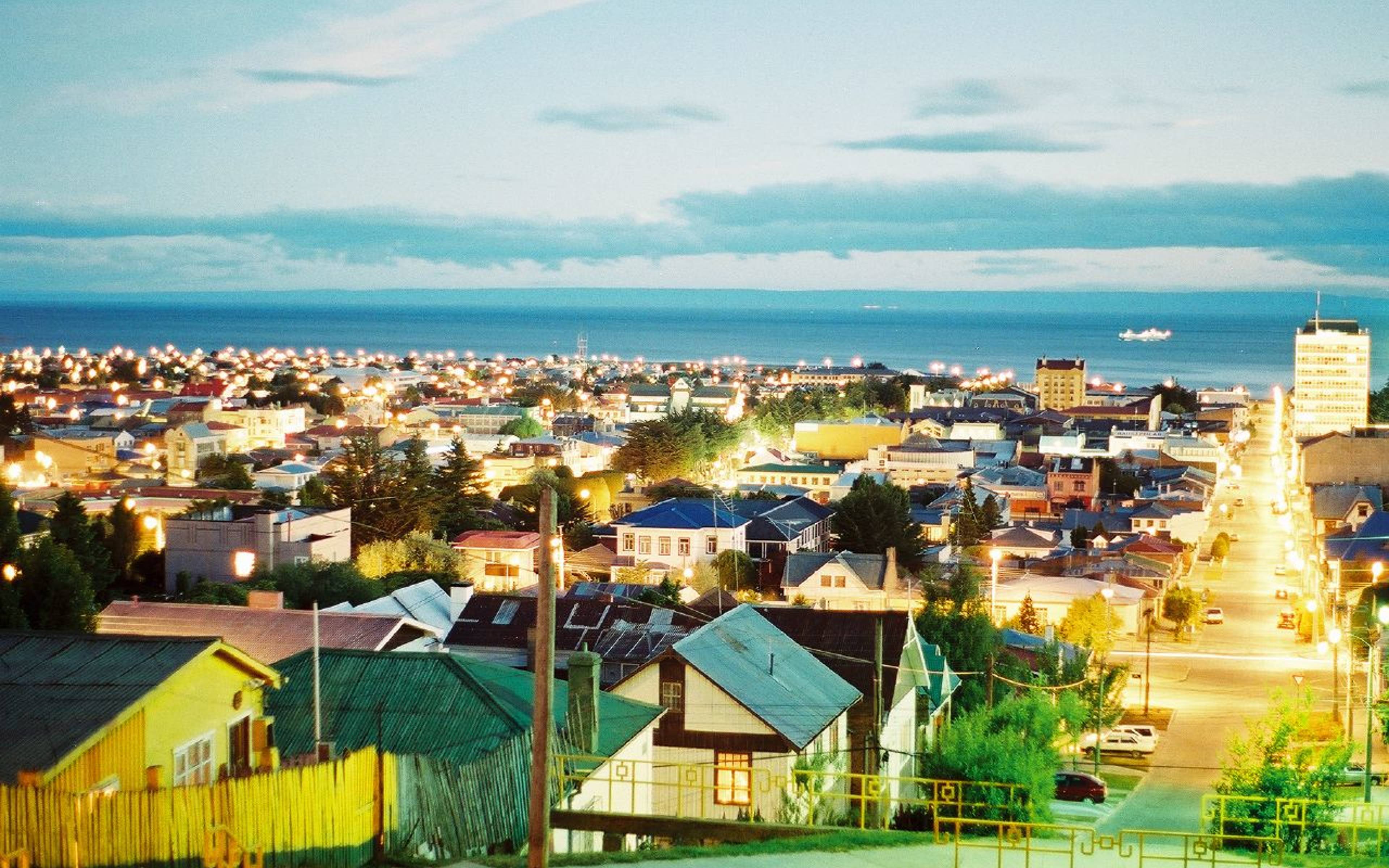 Santiago de Chile – Punta Arenas  