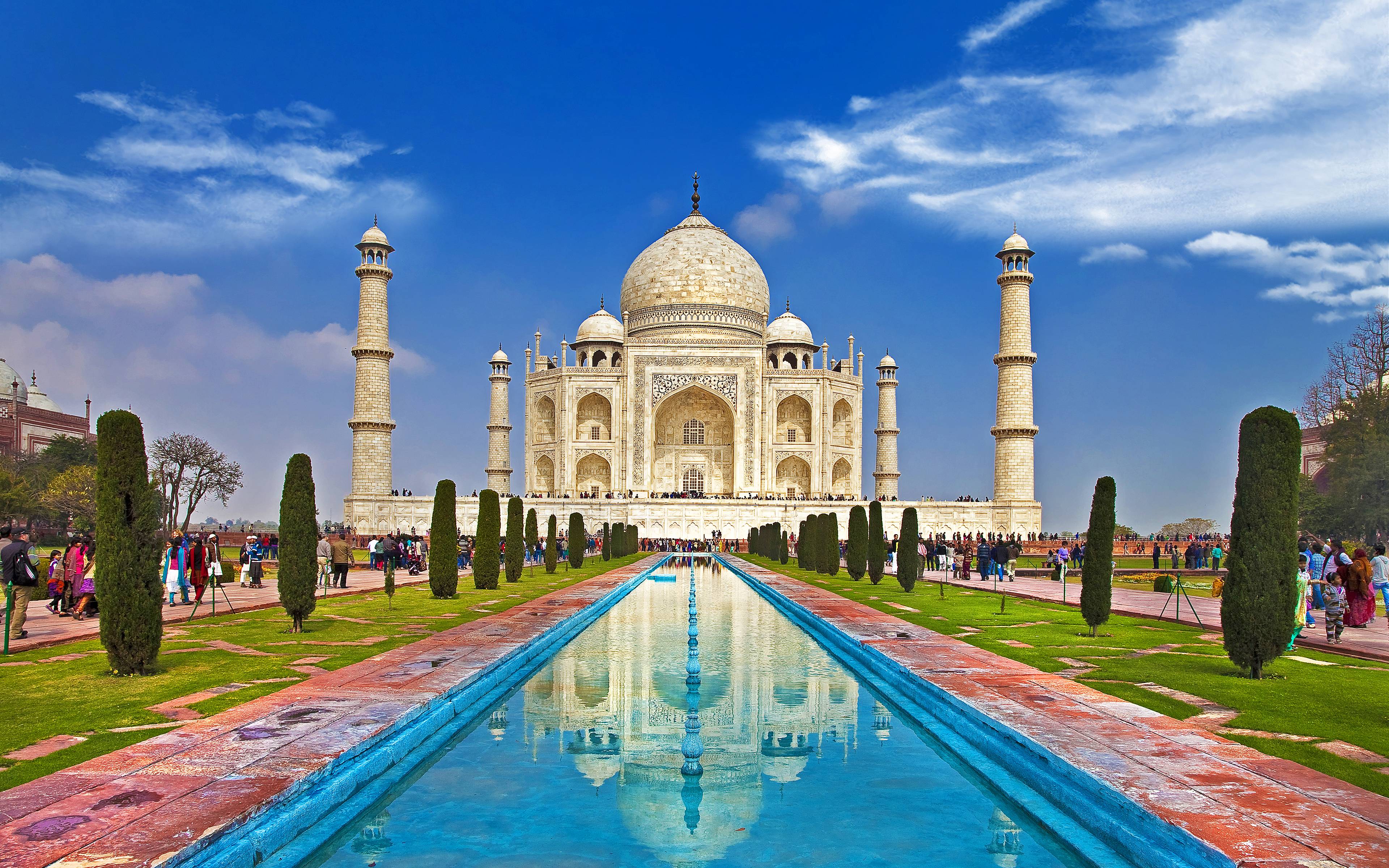 Una poesia in pietra – il Taj Mahal