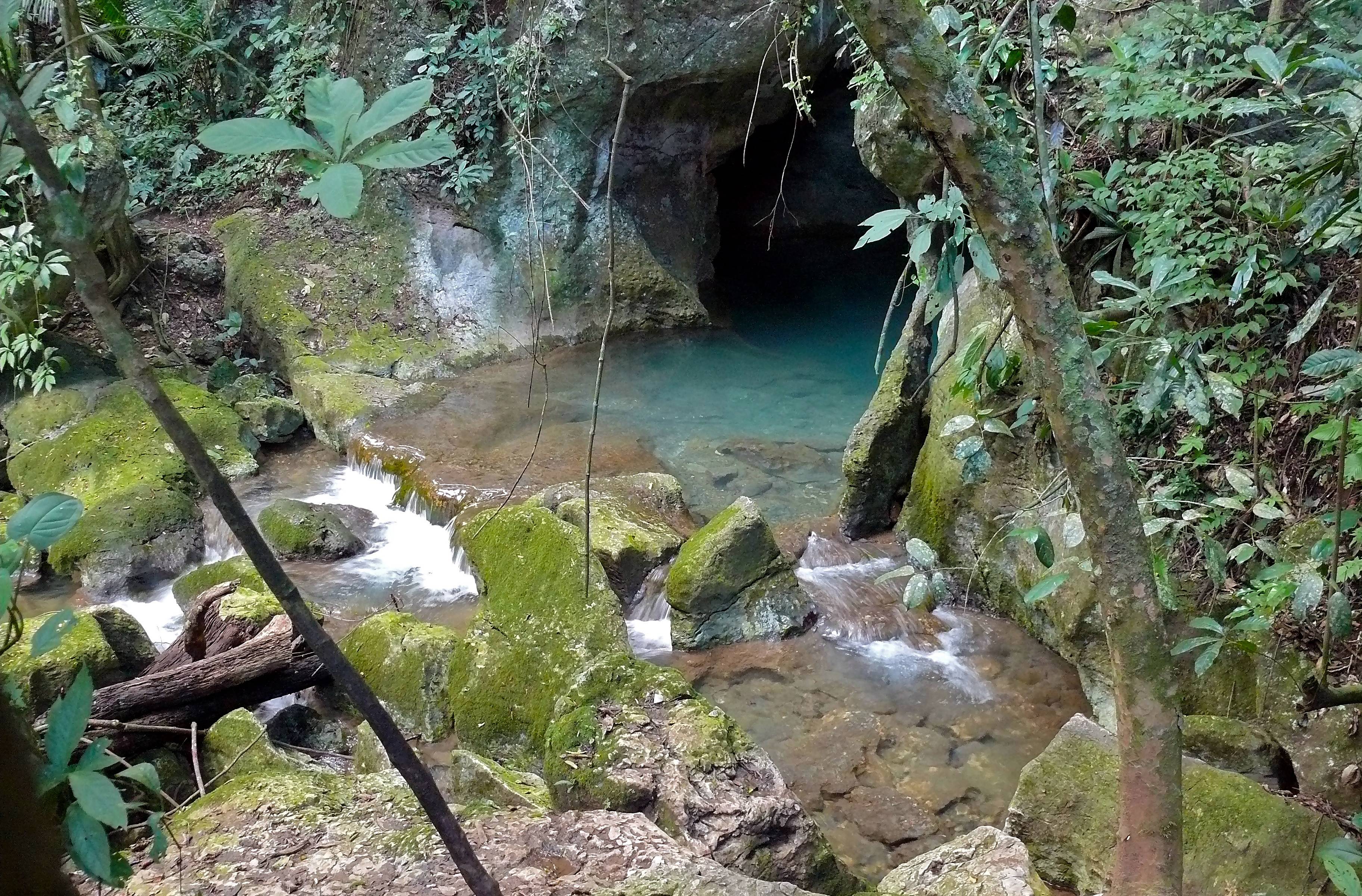 Visita alle Grotte di Actun Tunichil Muknal