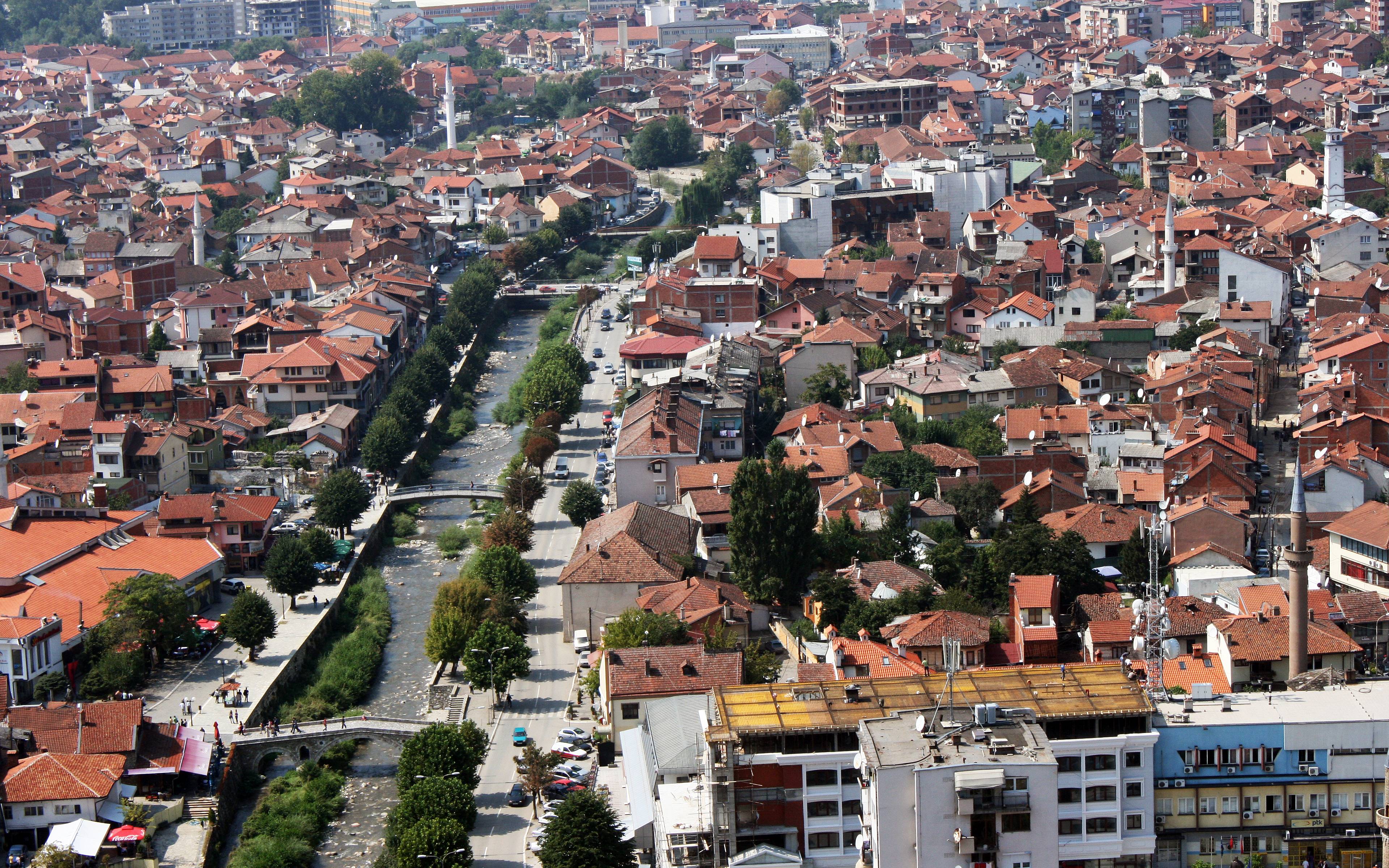 Ziplining und Weiterfahrt nach Prizren