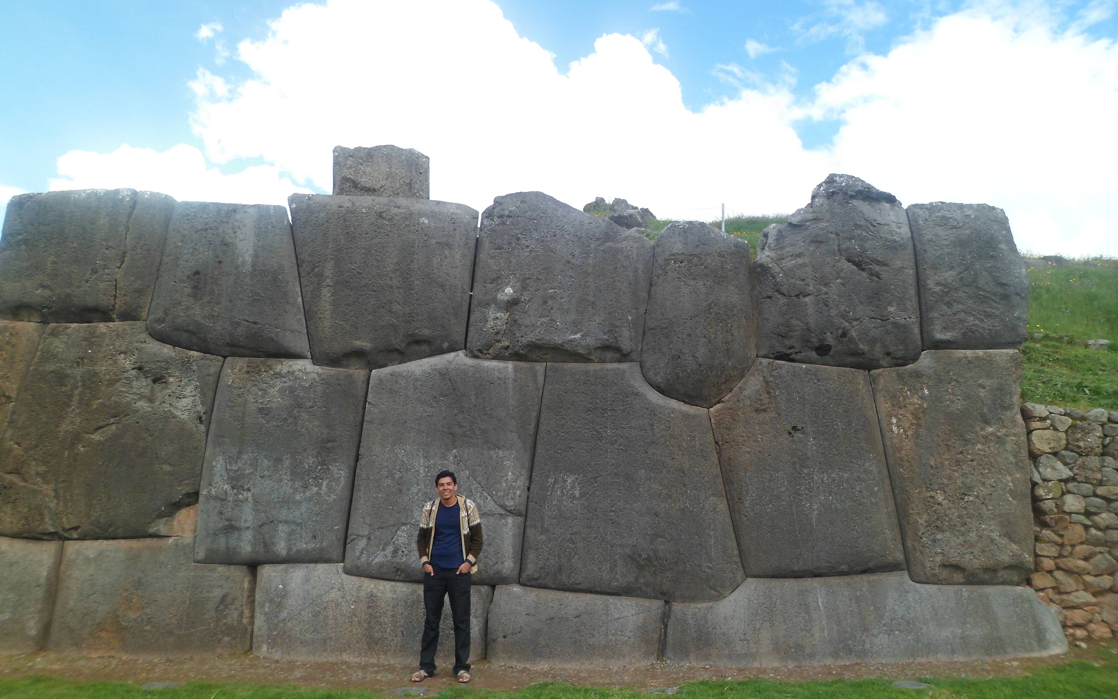 Ruines d'Ancasmarca et tisseurs de Pampallacta
