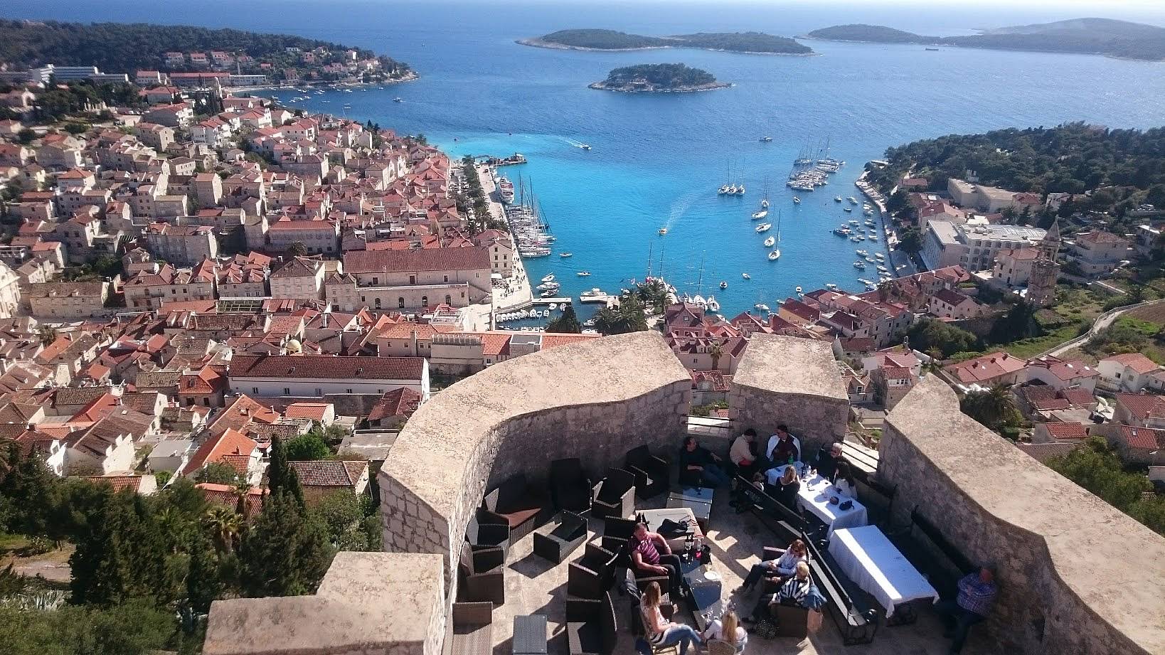 Vacaciones en Adriático desde Split, Dubrovnik hasta Isla Hvar
